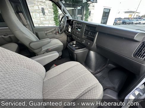 Used 2023 Chevrolet Express 3500 LT w/ LT Preferred Equipment Group image 16