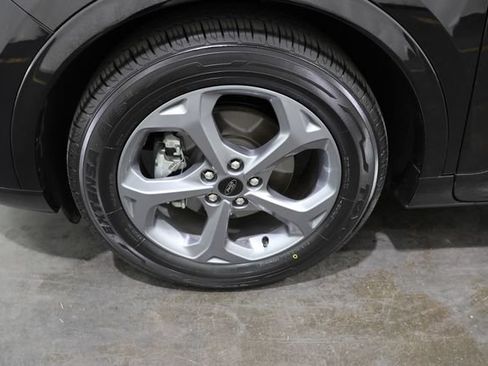 Used 2023 Ford Escape ST-Line FWD image 9