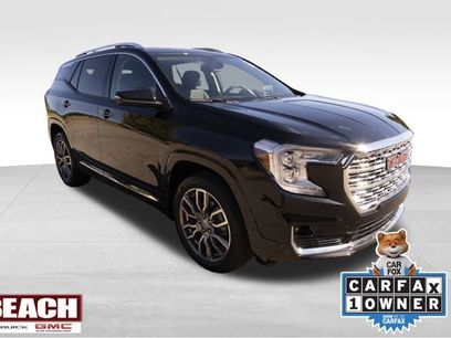 Used 2024 GMC Terrain Denali w/ Denali Premium Package