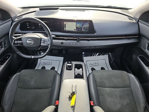 Used 2023 Nissan Ariya FWD image 12