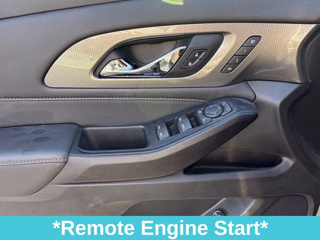Used 2023 Chevrolet Traverse Premier w/ Redline Edition FWD image 18