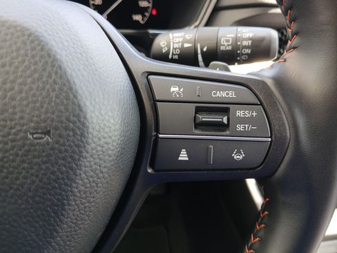 Used 2025 Honda CR-V Sport-L image 12