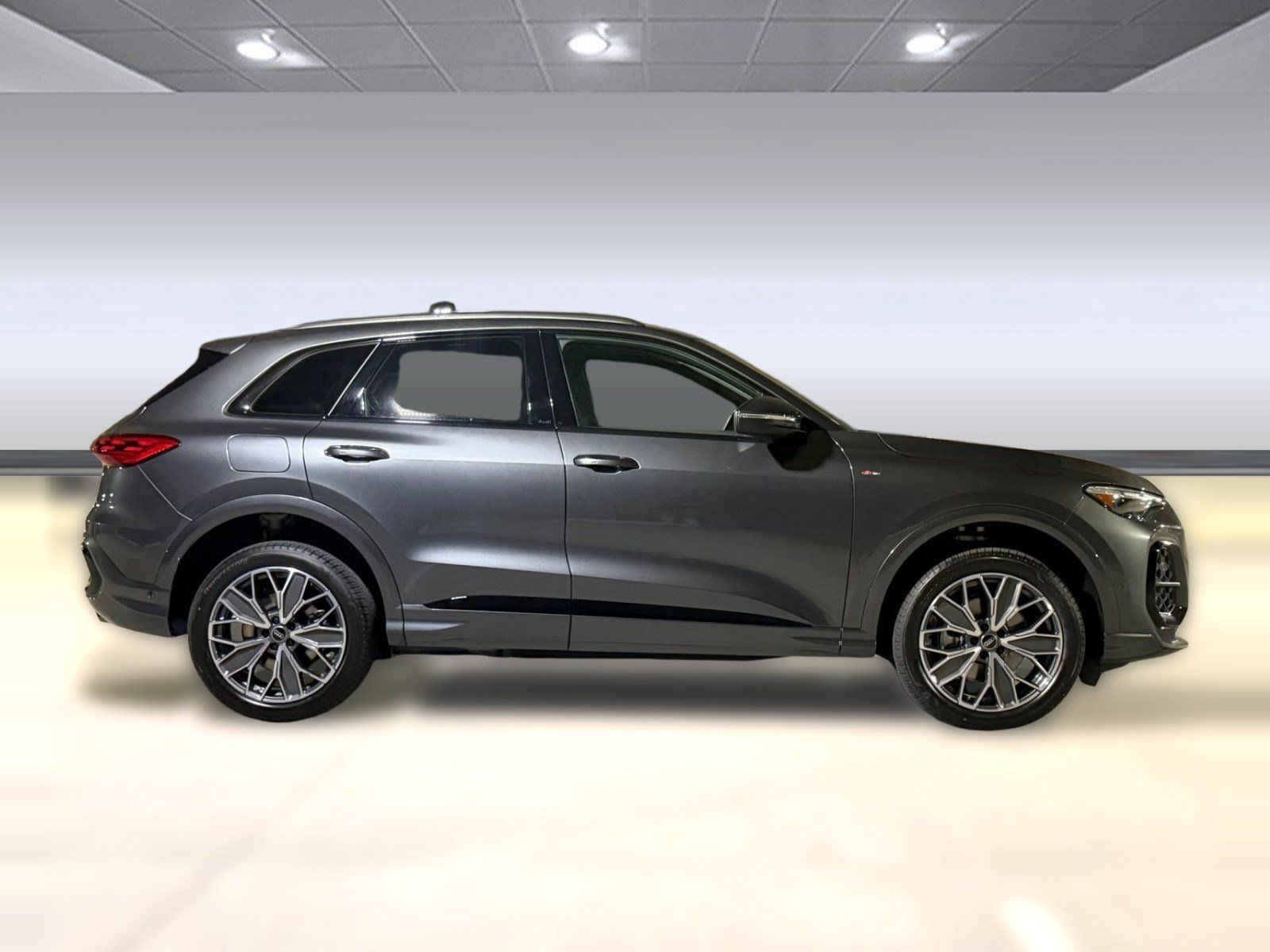 New 2026 Audi Q5 Premium Plus AWD/4WD image 8