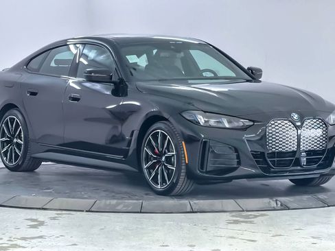 New 2026 BMW i4 eDrive40 w/ M Sport Package RWD image 9