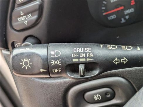 Used 2002 Chevrolet Corvette Convertible w/ Preferred Equipment Group2 image 10