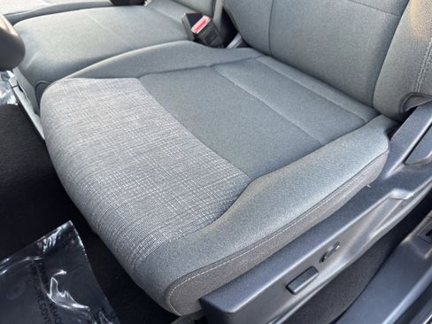 Used 2024 Ford F350 XLT image 31