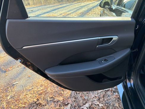 Used 2022 Hyundai Sonata SEL w/ Convenience Package image 14