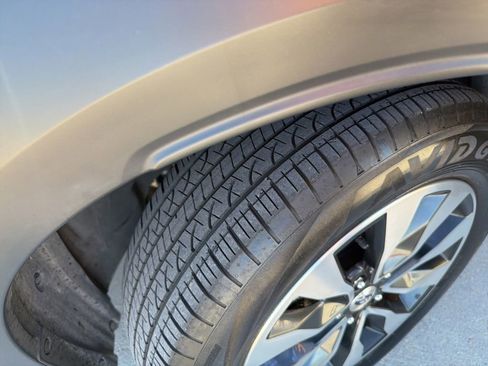 Used 2023 Subaru Outback Limited image 3