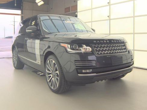 Used 2016 Land Rover Range Rover Long Wheelbase Autobiography image 3