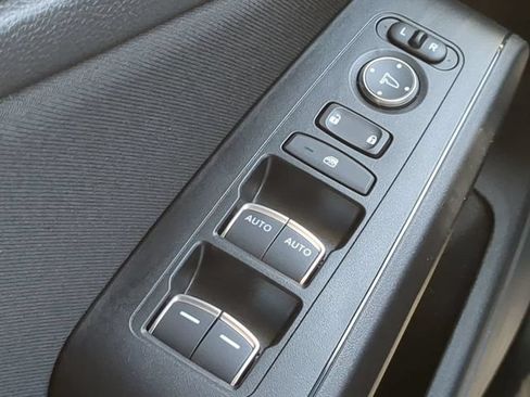 Certified 2025 Honda Civic Sport image 21