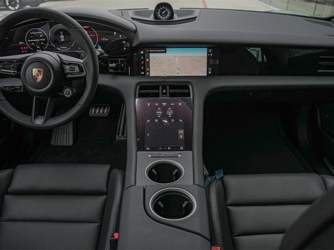 New 2025 Porsche Taycan 4S image 21