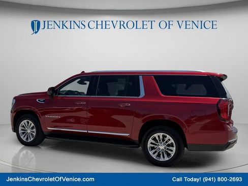 Used 2024 GMC Yukon XL SLT AWD/4WD image 6