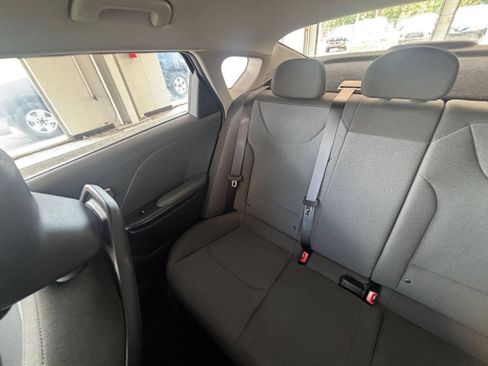 Used 2025 Kia K4 FWD image 38