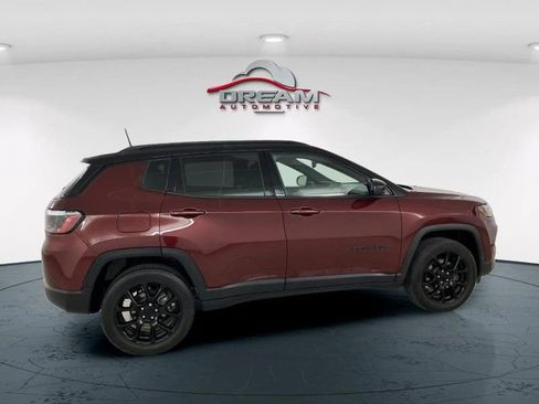 Used 2022 Jeep Compass Altitude image 18