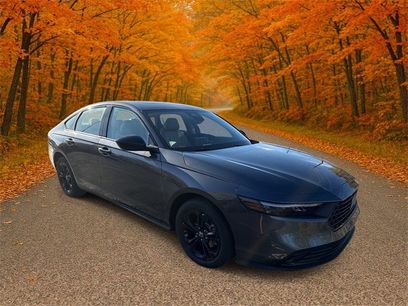 New 2025 Honda Accord SE