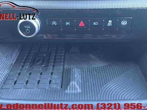 Used 2025 Ford Explorer ST w/ Sun And Sound Package image 31