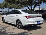 Certified 2023 Hyundai Elantra SEL w/ Convenience Package image 3