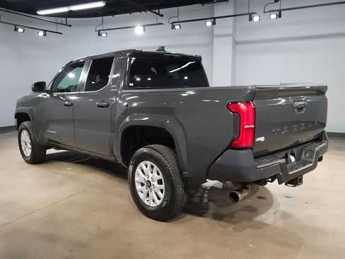 Used 2024 Toyota Tacoma SR5 image 5