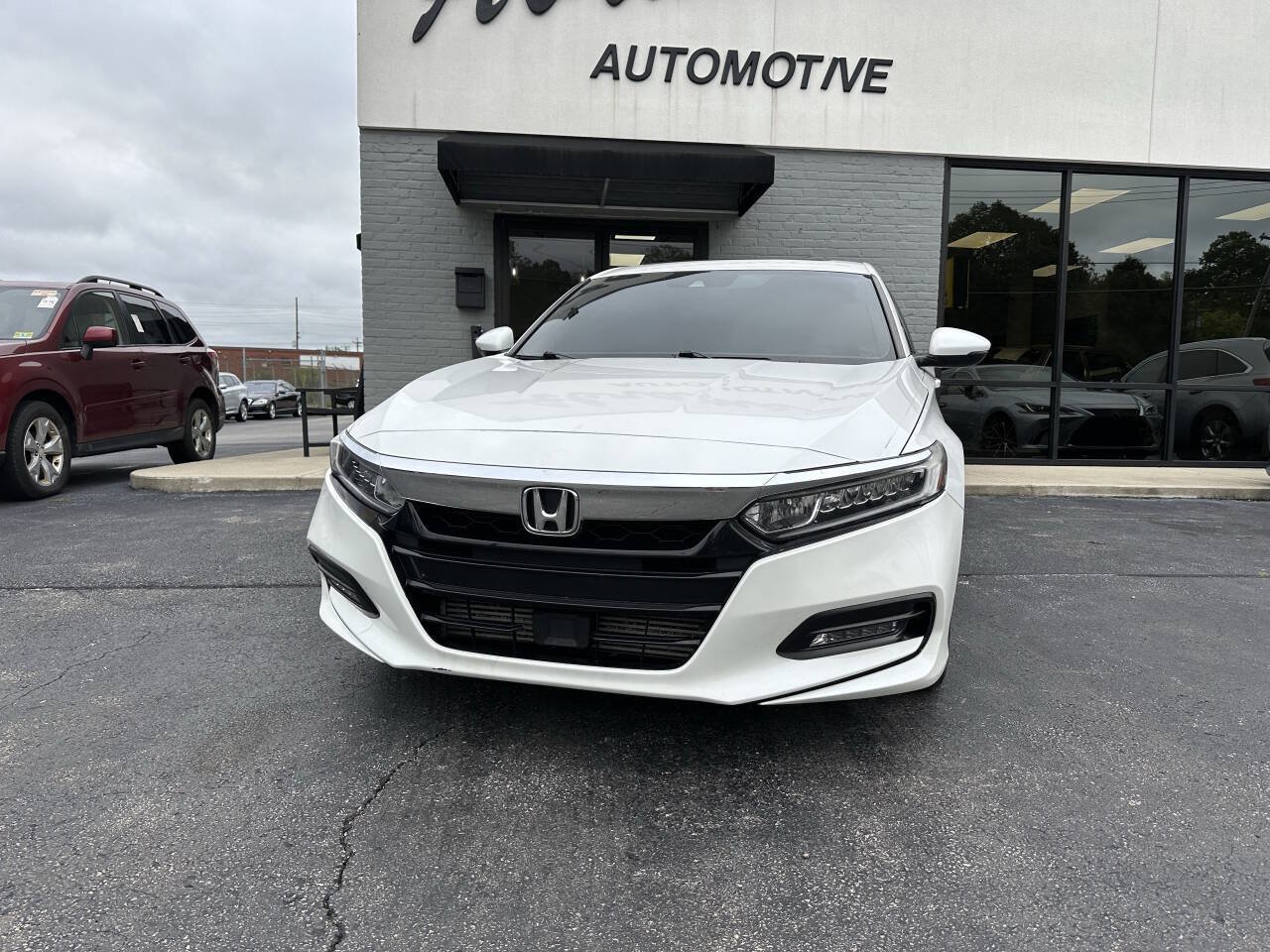 Used 2018 Honda Accord EX-L image 2