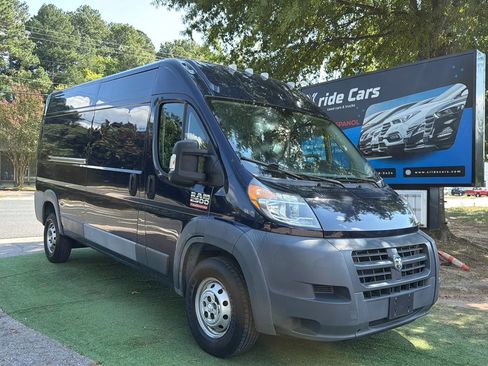 Used 2017 RAM ProMaster 2500 FWD image 1