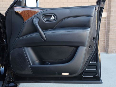 Used 2019 INFINITI QX80 Luxe w/ 22" Wheel Package AWD/4WD image 30