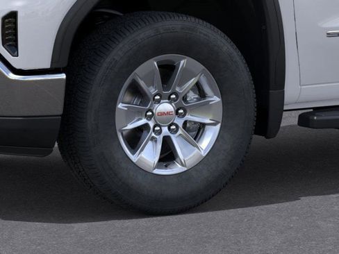 New 2026 GMC Sierra 1500 SLE image 9