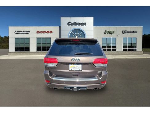 Used 2021 Jeep Grand Cherokee Overland w/ Trailer Tow Group IV RWD image 4