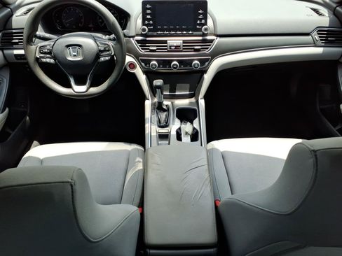 Used 2018 Honda Accord LX image 18