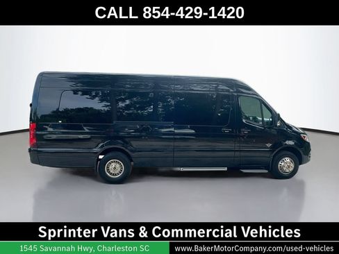 Used 2023 Mercedes-Benz Sprinter 3500 image 8