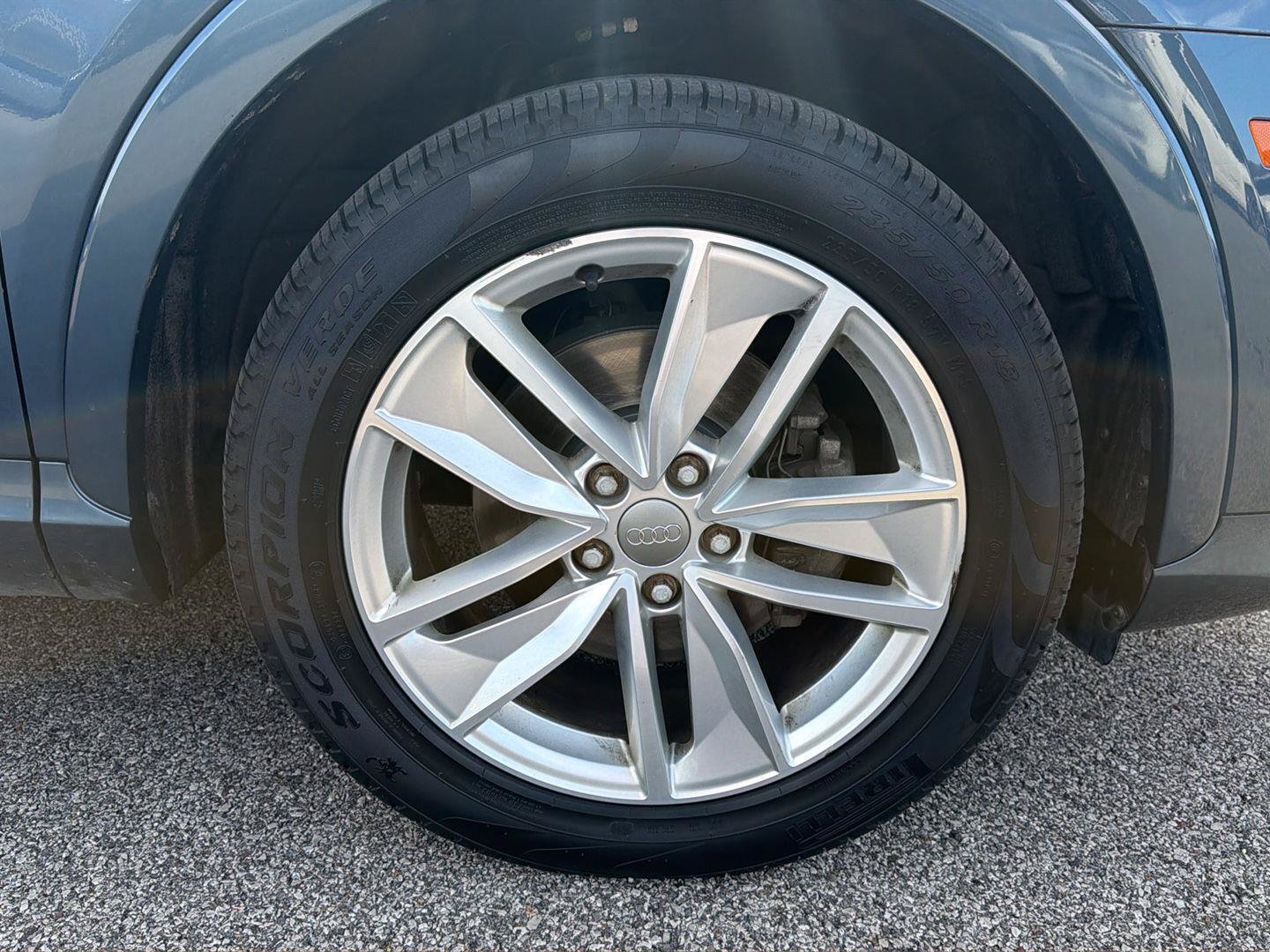Used 2018 Audi Q3 2.0T Premium Plus w/ Premium Plus Package AWD/4WD image 15