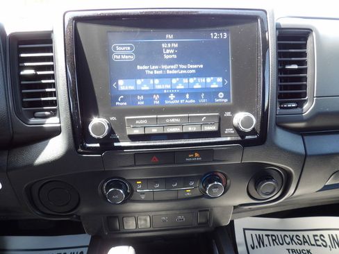 Used 2022 Nissan Frontier S image 23