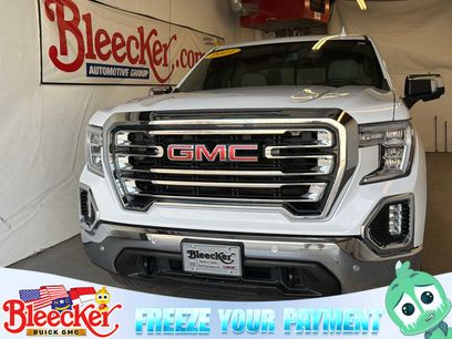 Used 2021 GMC Sierra 1500 SLT w/ SLT Premium Plus Package