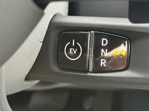 New 2026 Kia EV9 Land AWD/4WD image 24