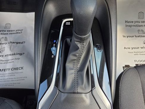 Used 2026 Toyota Corolla LE image 19