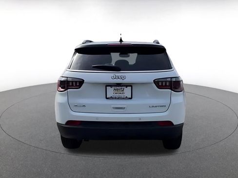 Used 2025 Jeep Compass Limited image 12