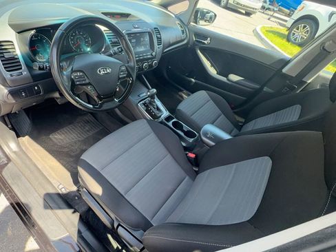 Used 2018 Kia Forte S FWD image 12