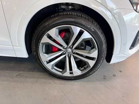 Used 2019 Audi Q8 Prestige image 35