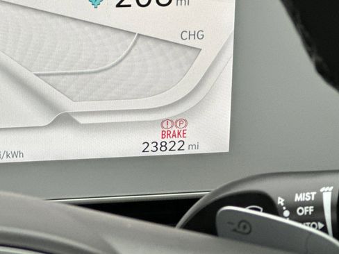 Used 2024 Hyundai Ioniq 5 Limited image 31