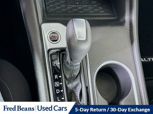 Used 2025 Nissan Altima 2.5 SV w/ SV Special Edition Package image 18