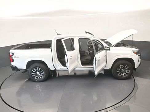 Used 2023 Chevrolet Colorado Z71 image 69