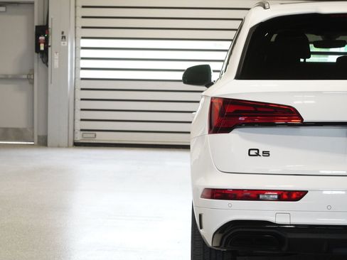 Used 2024 Audi Q5 2.0T Premium AWD/4WD image 9