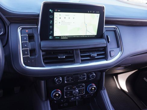 Used 2022 Chevrolet Tahoe Z71 w/ Z71 Off-Road Package image 17