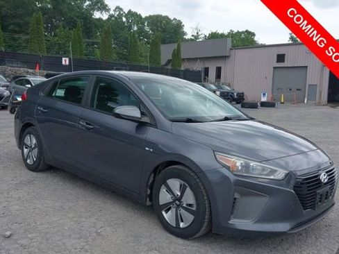 Used 2018 Hyundai Ioniq Blue FWD image 1