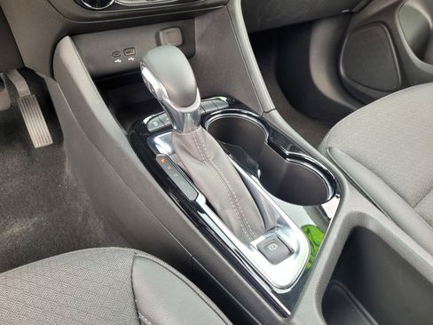 Used 2025 Buick Encore GX Preferred image 21