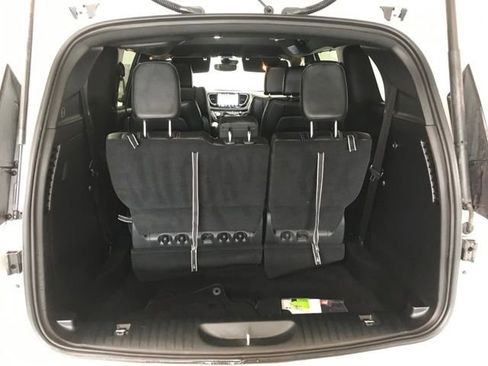 New 2025 Chrysler Pacifica Select image 22