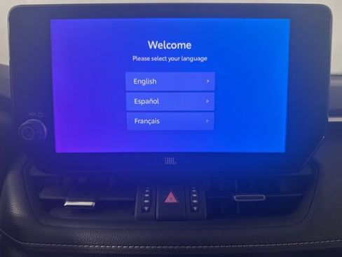 Used 2023 Toyota RAV4 XLE Premium image 15