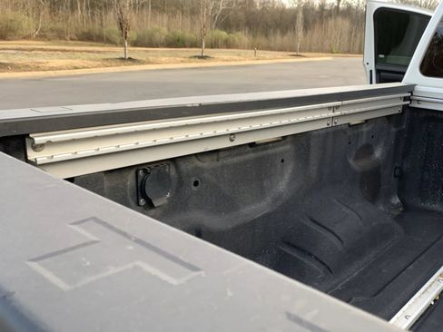 Used 2018 Nissan Titan PRO-4X w/ Pro-4x Utility Package image 25