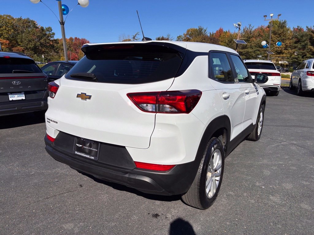 Used 2024 Chevrolet TrailBlazer LS AWD/4WD image 7