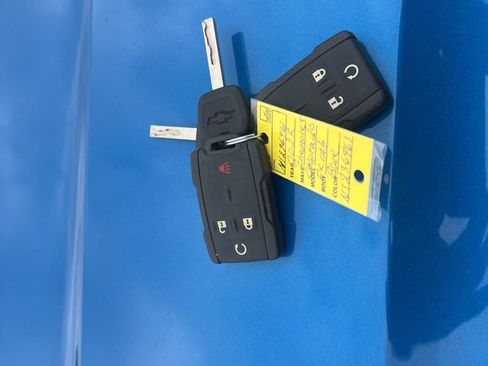 Used 2022 Chevrolet Colorado LT w/ LT Convenience Package image 17