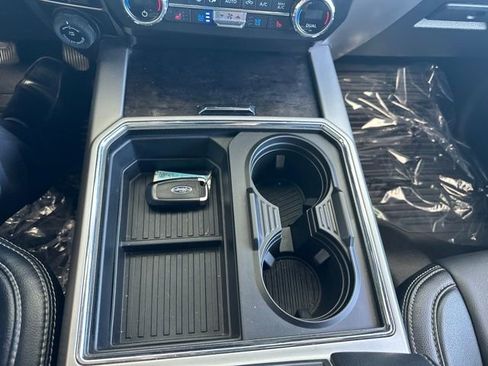 Used 2022 Ford F350 Lariat w/ Lariat Ultimate Package AWD/4WD image 54